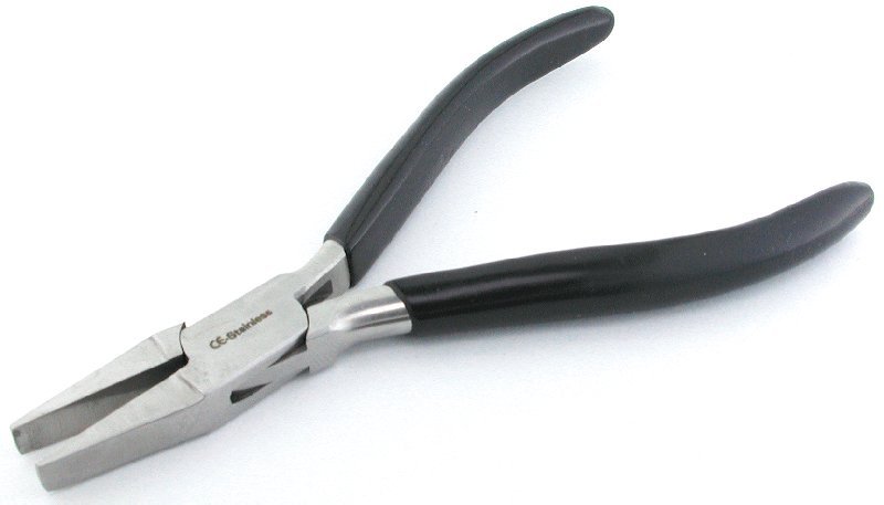 Flat nose plier 130 mm Flat nose plier 130 mm