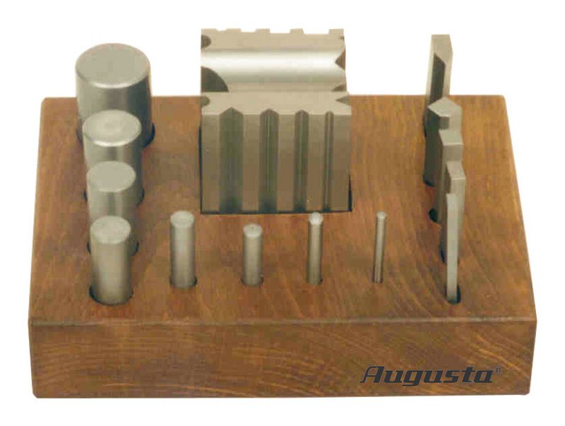Cubo scanalato completo di attrezzi Cubo scanalato completo di attrezzi