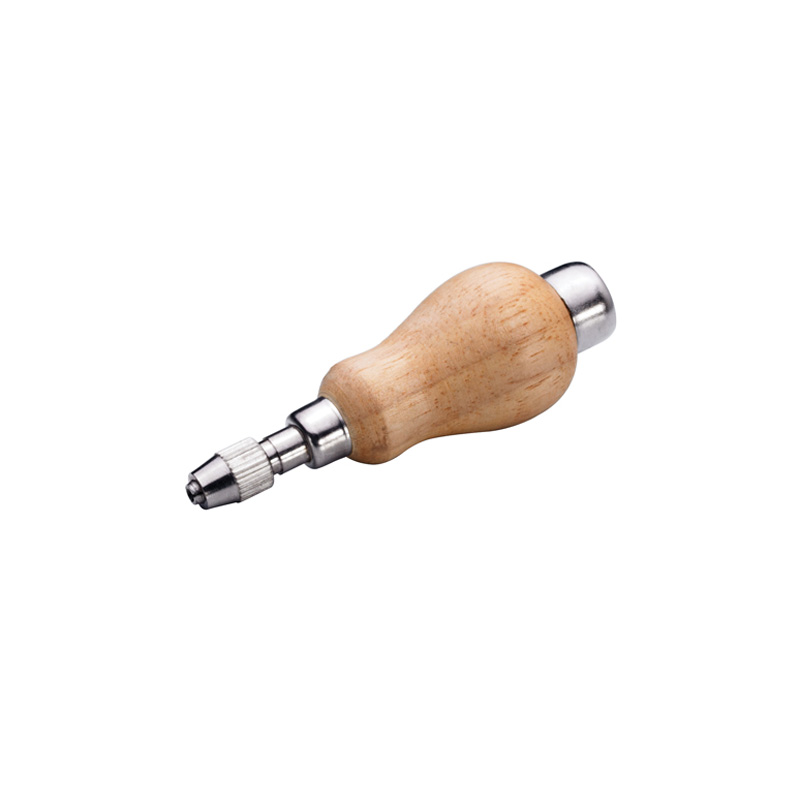 Universal handle with chuck