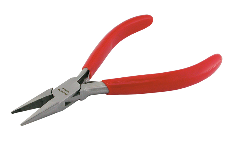 Flat needle nose plier 130 mm Flat needle nose plier 130 mm