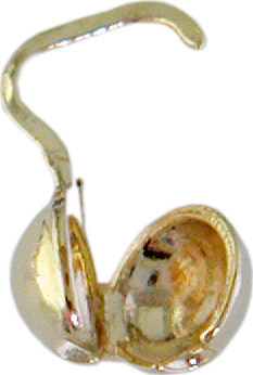 Squeeze capsules with long hook, gold plated